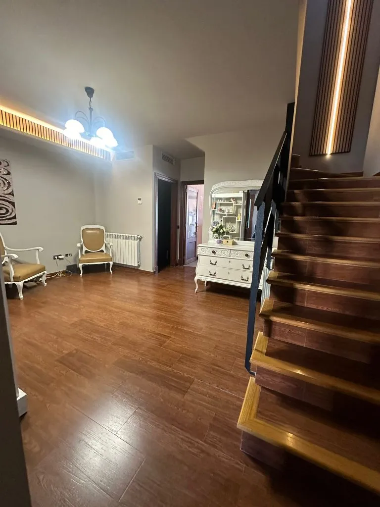 Chalet Adosado en P&ograve;rtol