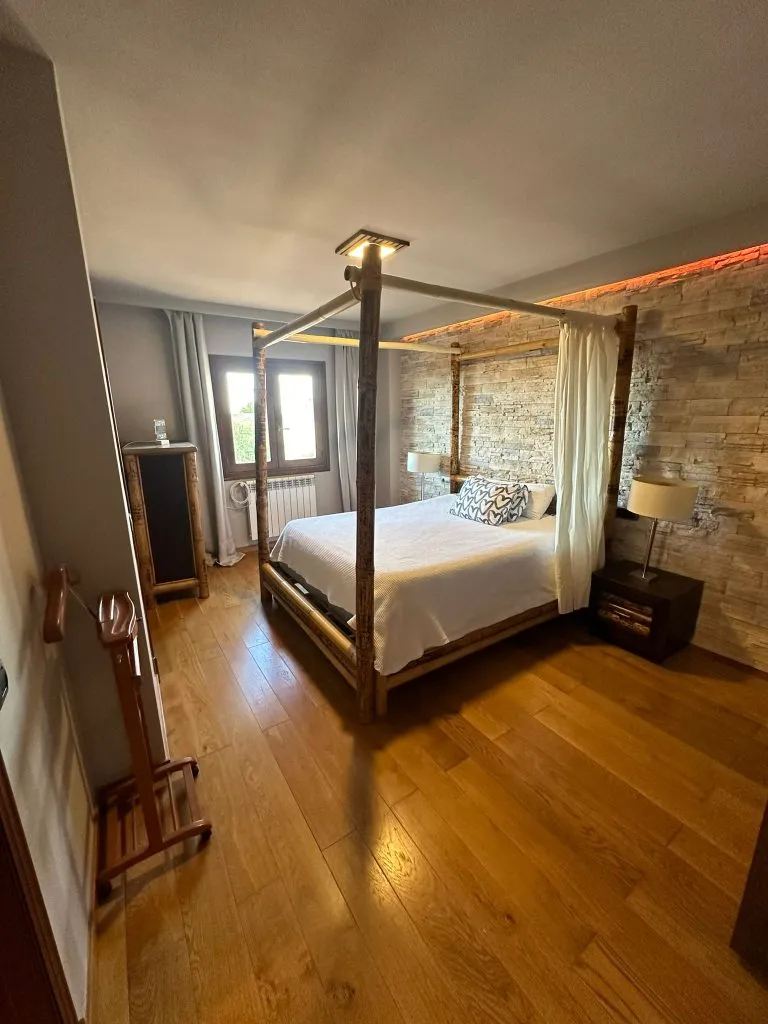 Chalet Adosado en P&ograve;rtol