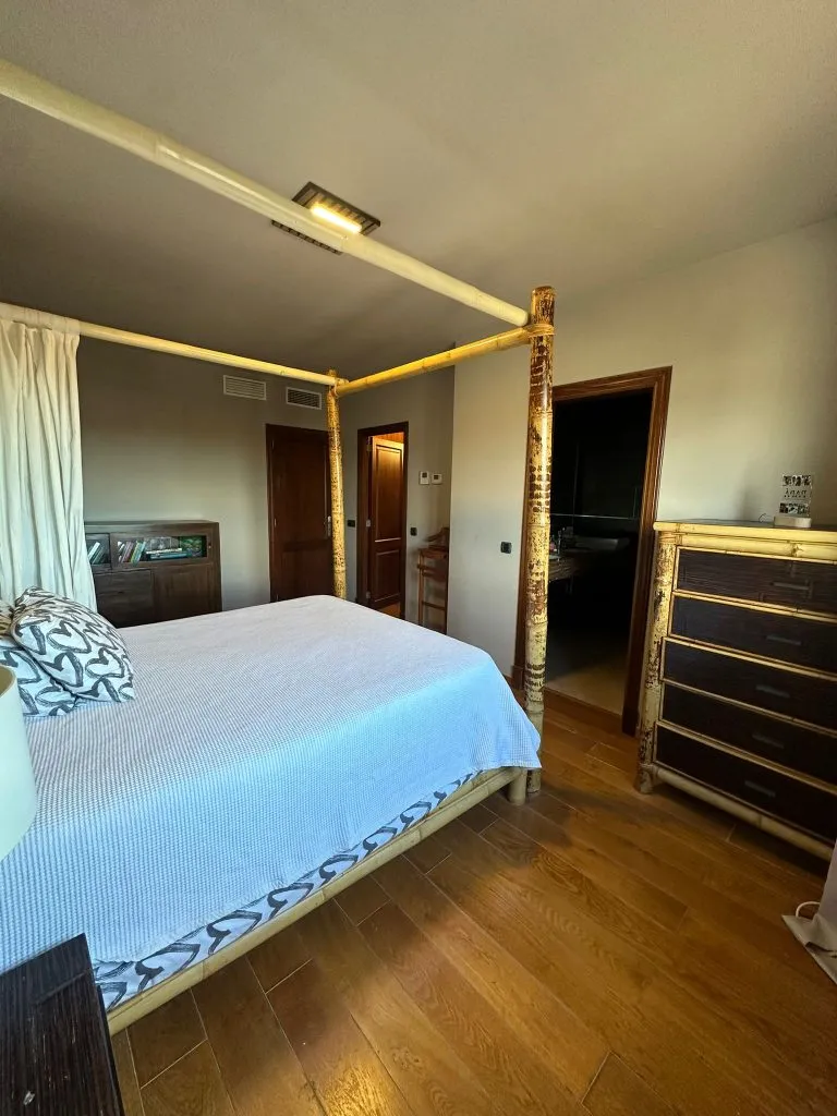 Chalet Adosado en P&ograve;rtol